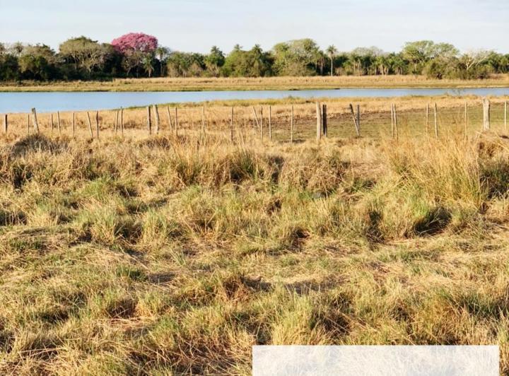 Terreno · 785m²
