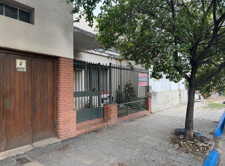 Casa · 252m² · 4 Ambientes