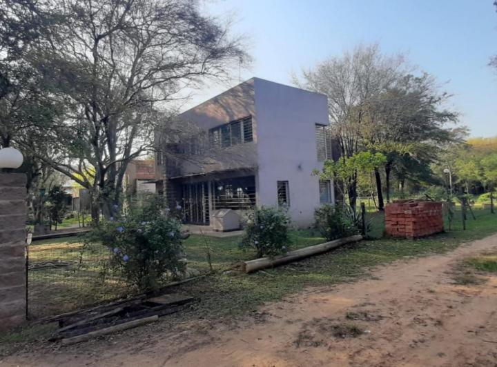 Casa · 227m² · 3 Dormitorios