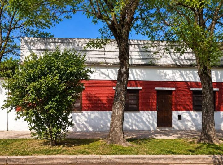 Casa · 351m² · 8 Ambientes · 1 Cochera