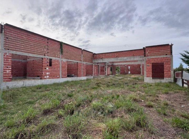 Terreno · 1006m²