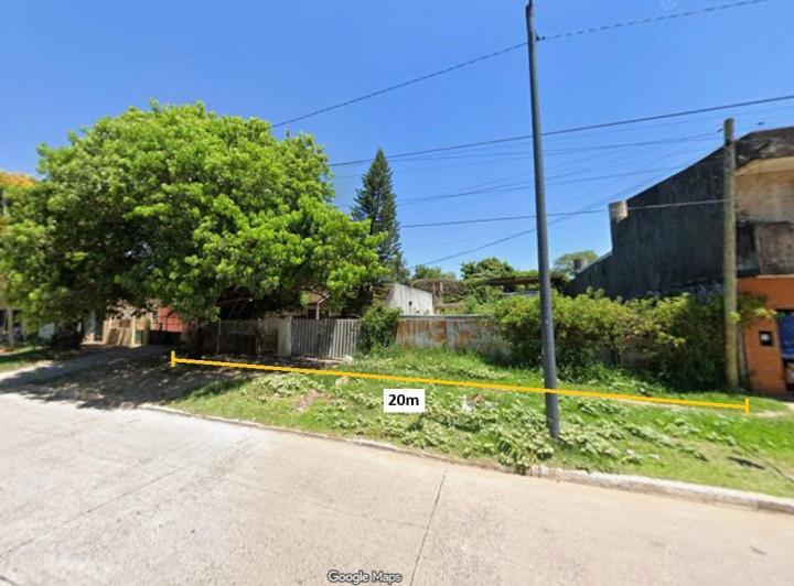 Terreno · 904m² · 2 Dormitorios · 1 Cochera