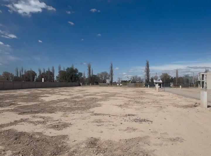 Terreno · 596m²