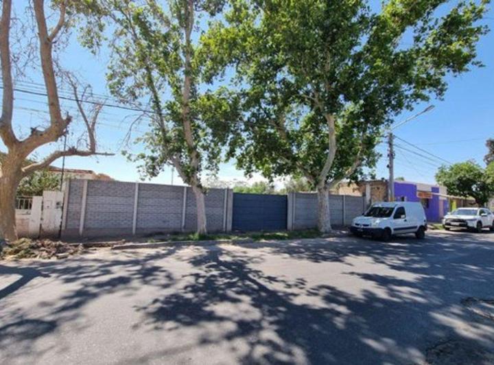 Terreno · 947m²
