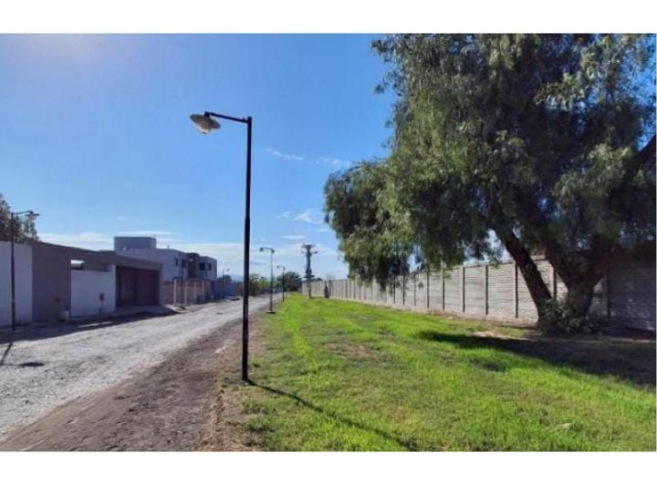 Terreno · 880m²
