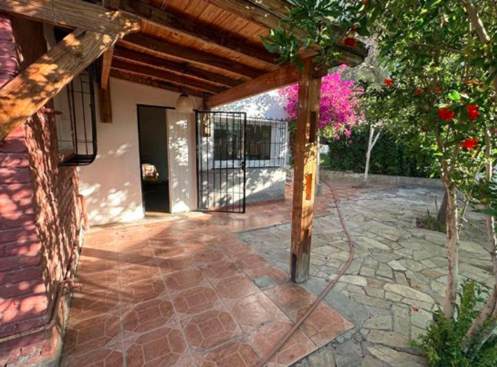 Casa · 138m² · 4 Ambientes · 2 Cocheras