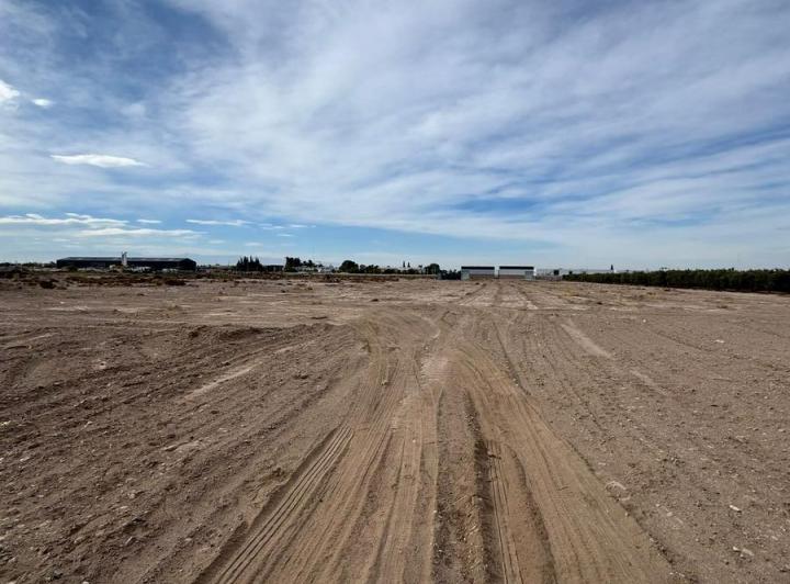 Terreno · 12000m²