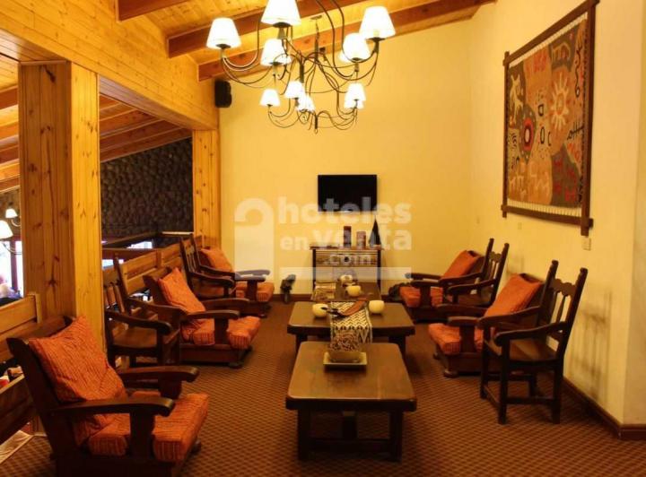 Hotel · 1396m² · 52 Dormitorios