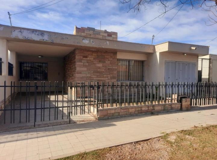 Casa · 133m² · 3 Dormitorios · 1 Cochera
