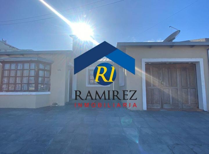 Casa · 200m² · 3 Dormitorios