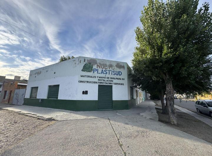 Local comercial · 304m²