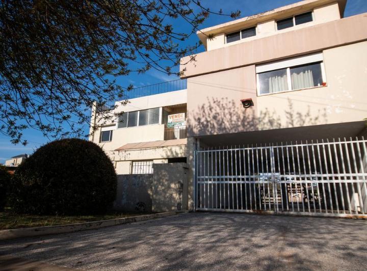 Departamento · 74m² · 4 Ambientes · 1 Cochera