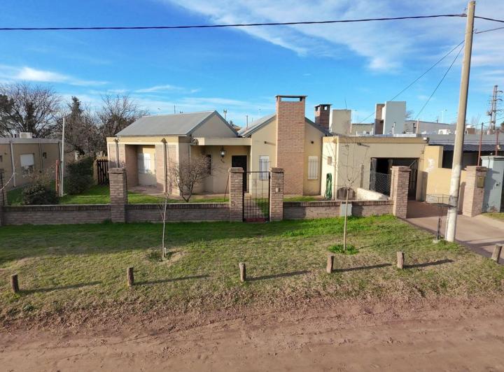 Quinta vacacional · 170m² · 3 Dormitorios · 1 Cochera