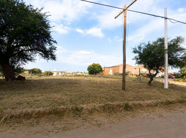 Terreno · 703m²