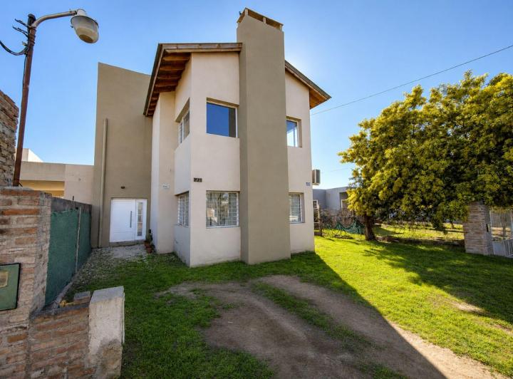 Casa · 161m² · 4 Ambientes