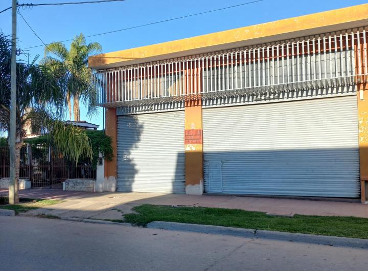 Local comercial · 350m² · 2 Ambientes