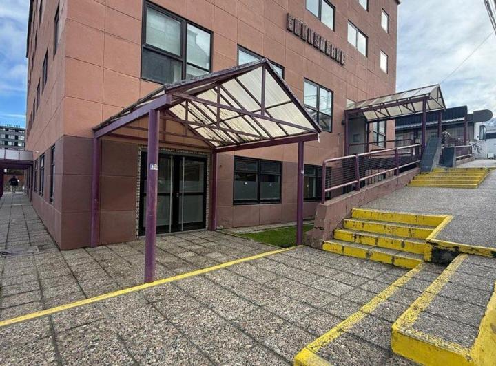 Oficina comercial · 175m² · 1 Cochera