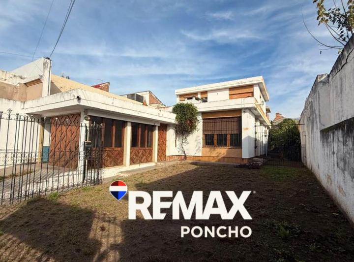 Casa · 225m² · 5 Ambientes · 1 Cochera