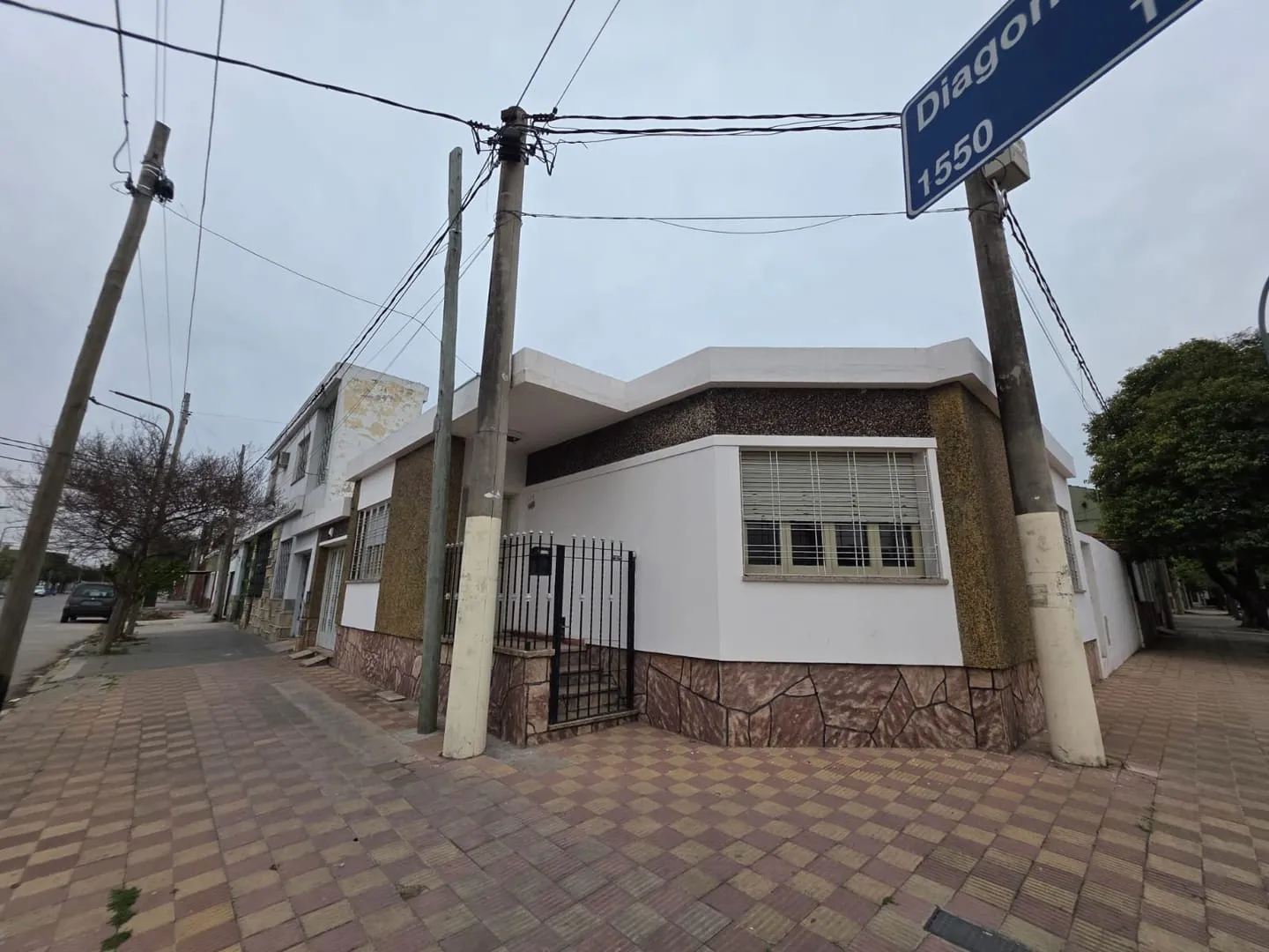 TALLERES OESTE - DIAGONAL ICA 1647 - CASA EN VENTA