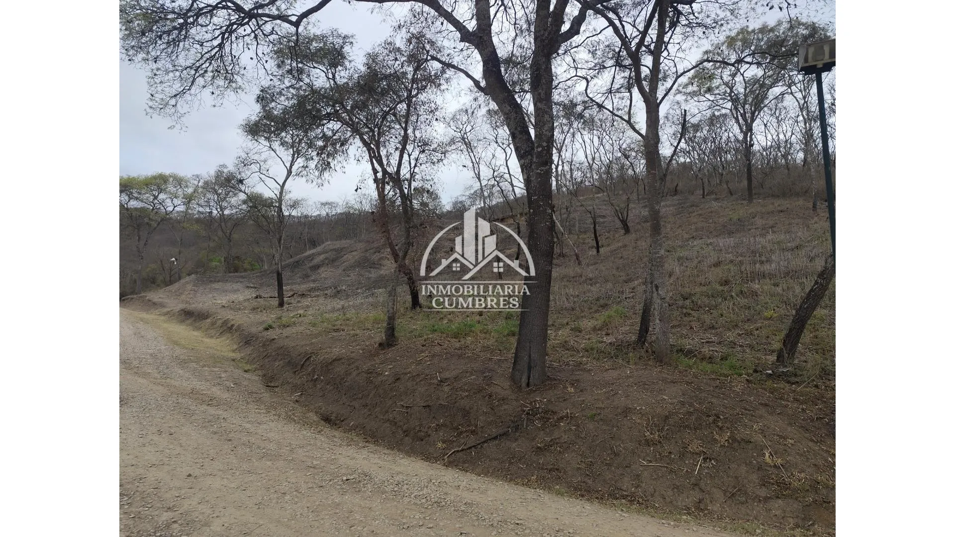 Venta terreno Valle Escondido