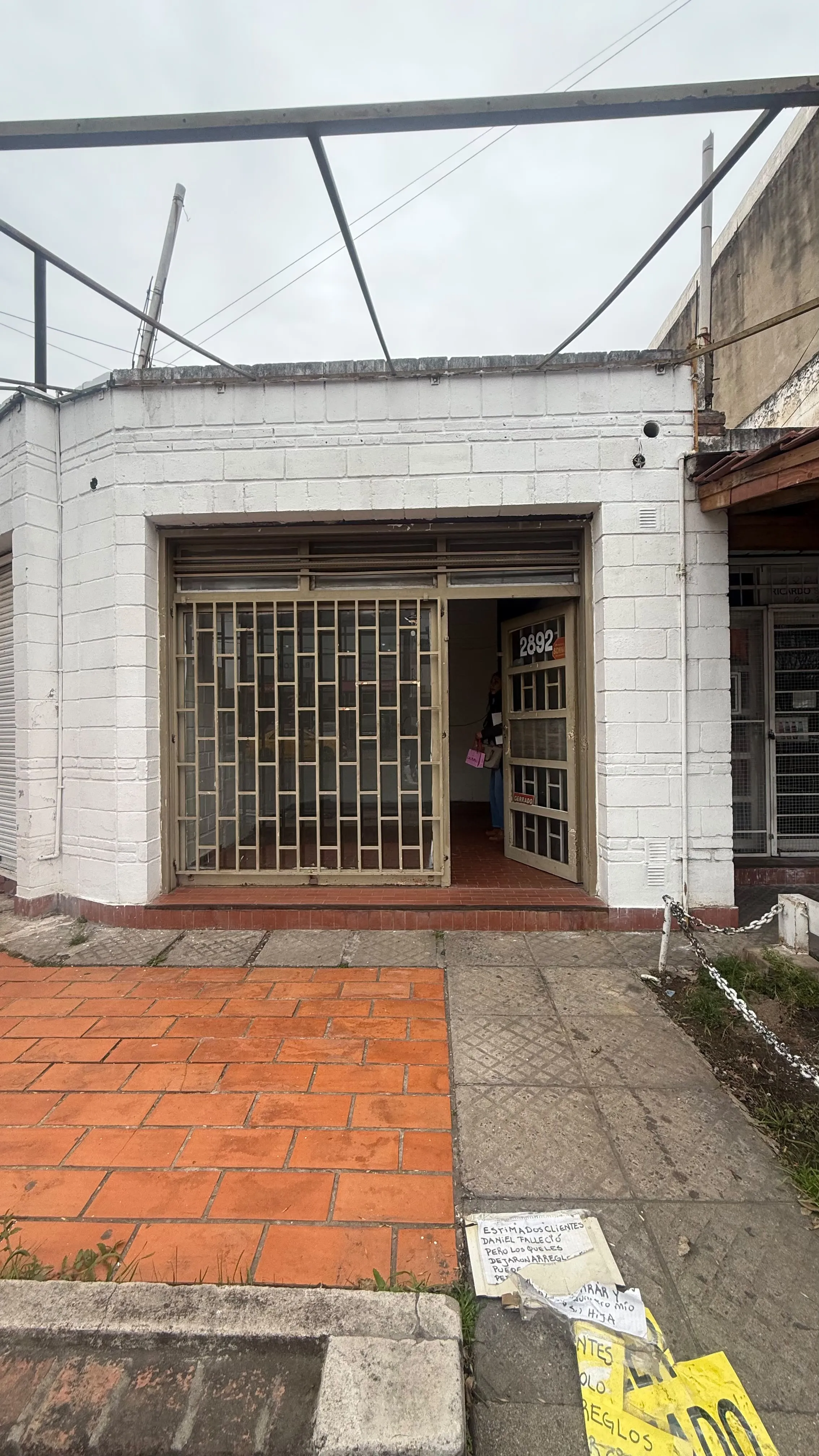 ALQUILER - LOCAL COMERCIAL - B° VILLA CABRERA