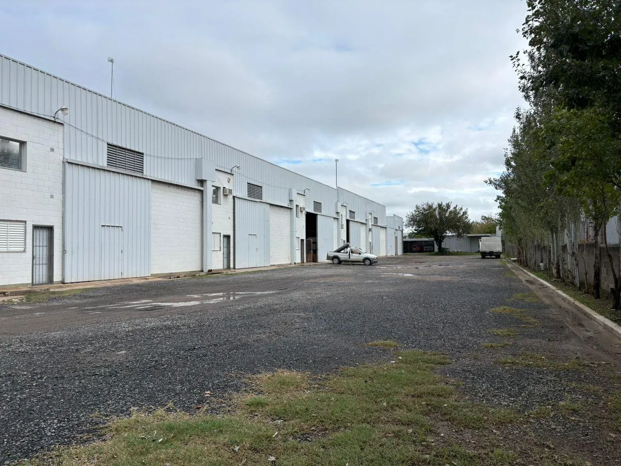 Galpón Industrial Premium  a estrenar - B Villa Gran Parque - Alquiler-
