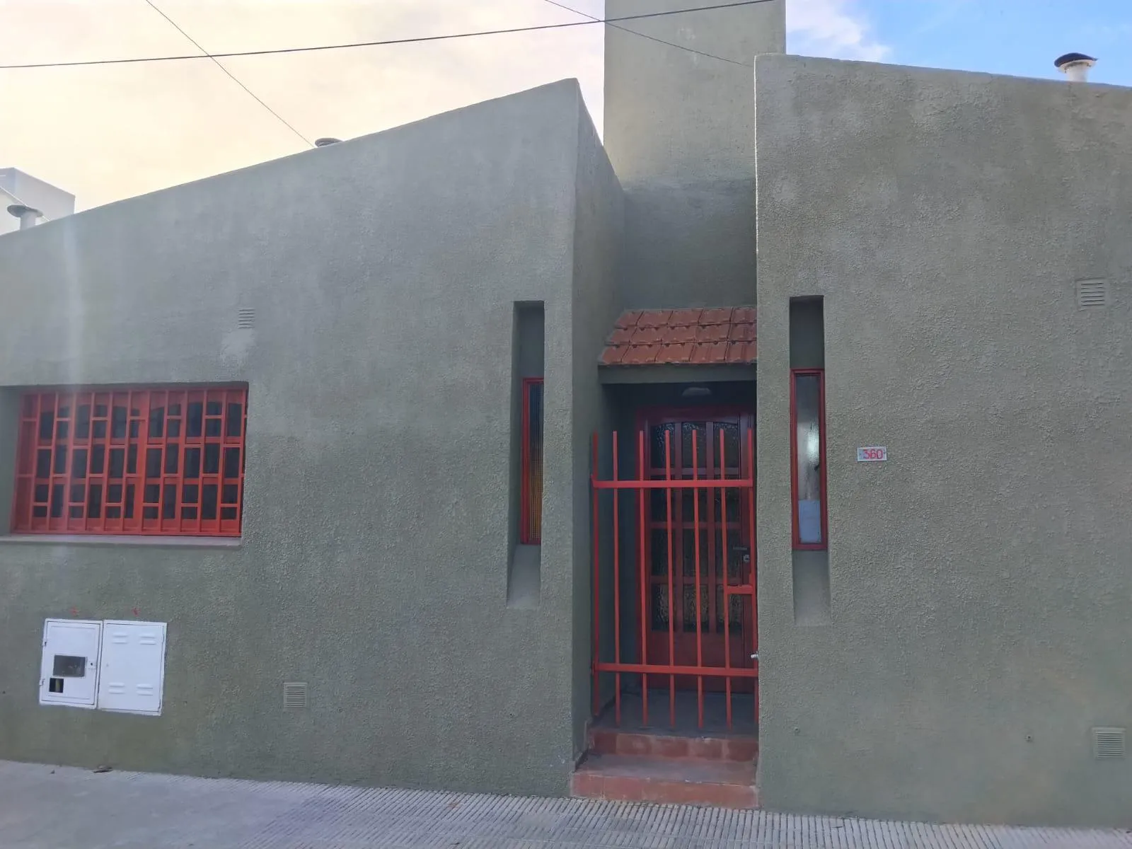 ALQUILER DE DTO DE UN DORMITORIO EN MONSEÑOR DE ANDREA A UNA CUADRA Y MEDIA DE A...