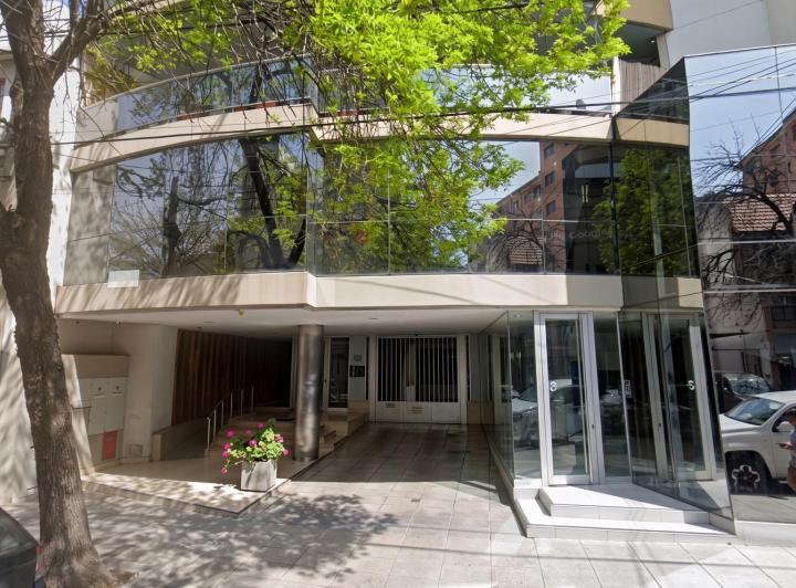Oficina comercial · 210m² · 7 Ambientes