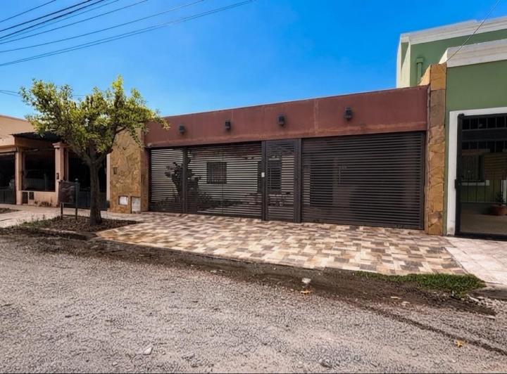 Casa · 130m² · 4 Ambientes