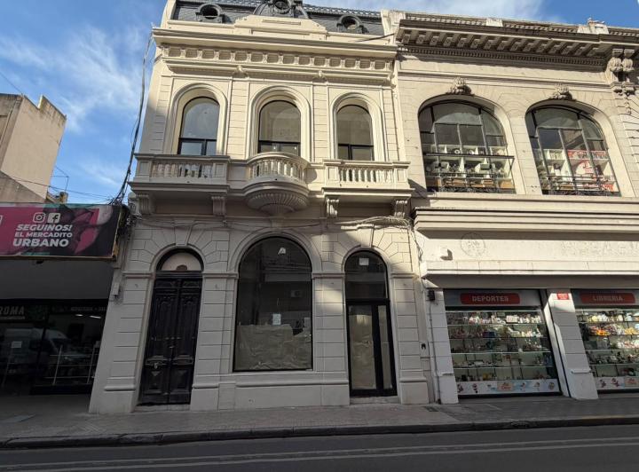 Local comercial · 94m²