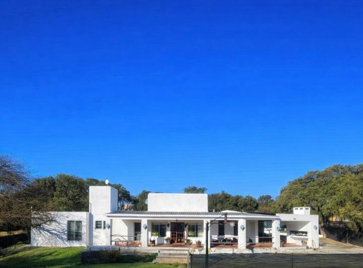 Casa · 373m² · 14 Ambientes · 5 Cocheras
