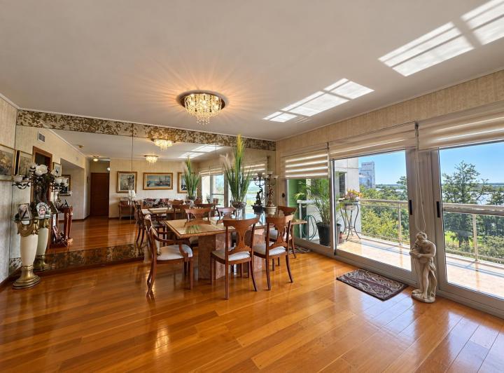 Departamento · 95m² · 4 Ambientes · 1 Cochera