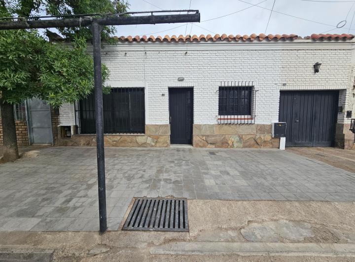 Casa · 100m² · 5 Ambientes
