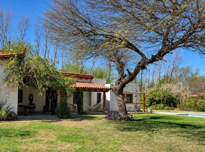 Casa · 323m² · 5 Ambientes
