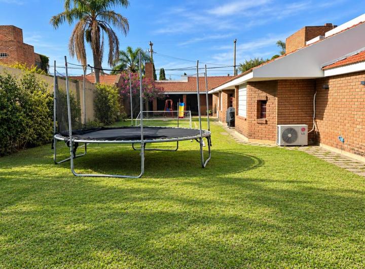 Casa · 534m² · 1 Ambiente · 2 Cocheras