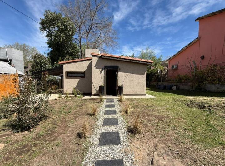 Casa · 52m² · 4 Ambientes · 2 Cocheras