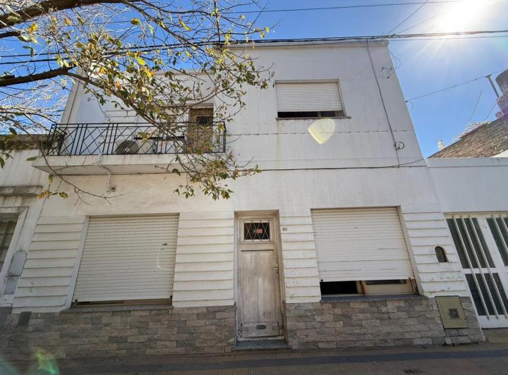 Casa · 165m² · 5 Ambientes · 1 Cochera