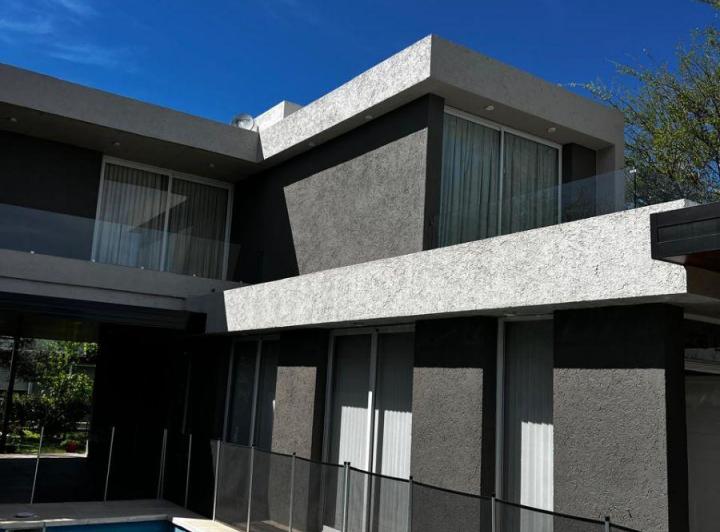 Casa · 160m² · 1 Ambiente · 2 Cocheras