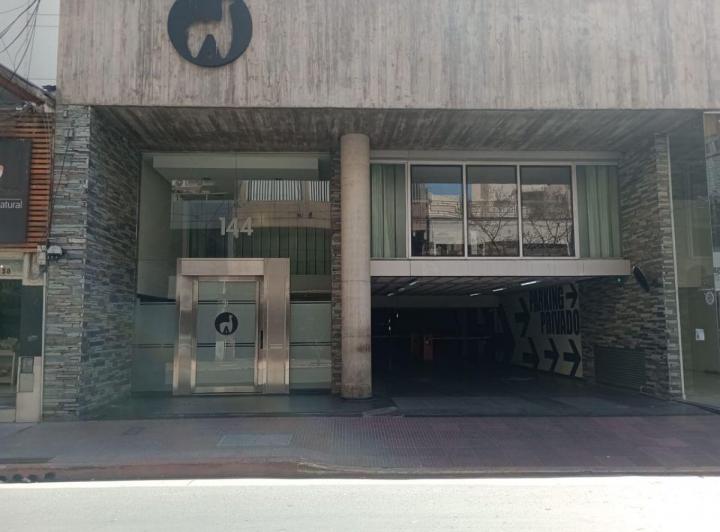 Garage · 12m²