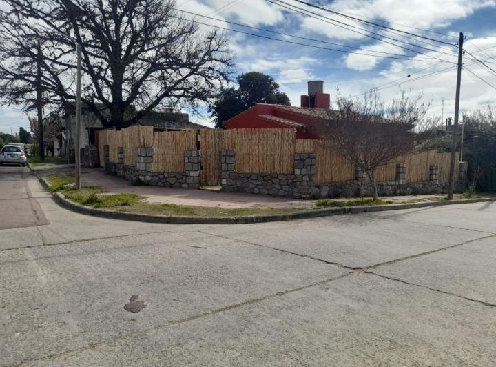 Casa · 60m² · 5 Ambientes · 1 Cochera