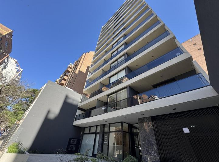 Departamento · 51m² · 2 Ambientes · 20 Cocheras