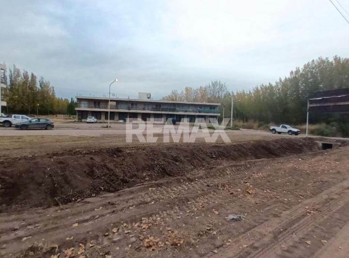 Terreno · 771m²