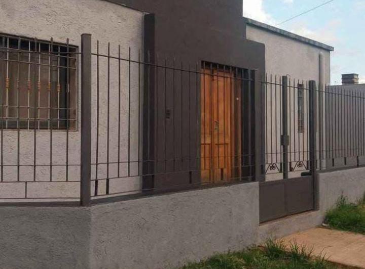 Casa · 200m² · 6 Ambientes