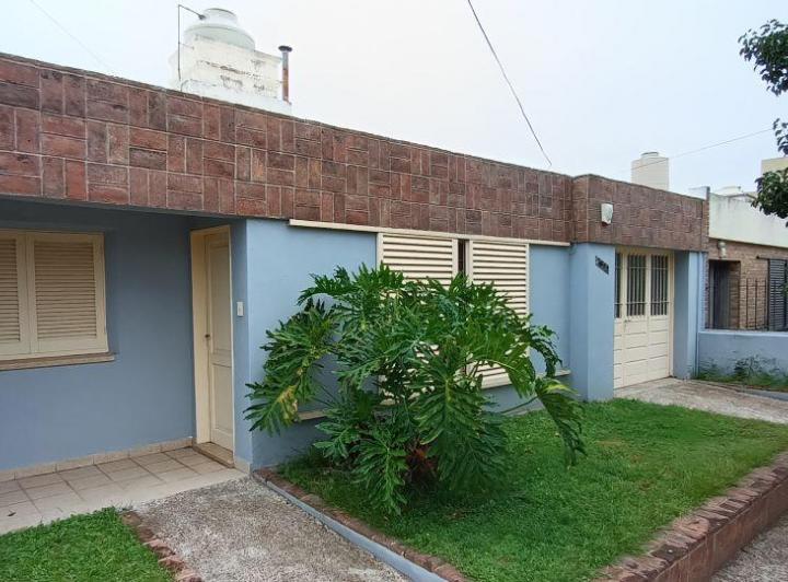 Casa · 122m² · 1 Ambiente · 1 Cochera