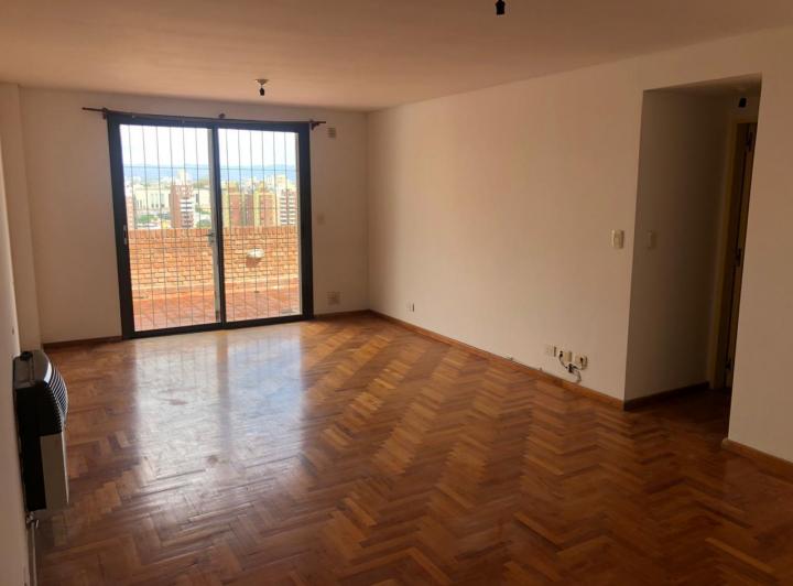 Departamento · 72m² · 6 Ambientes