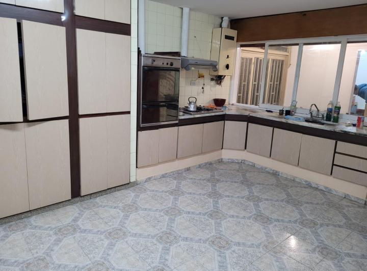 Casa · 200m² · 4 Ambientes · 1 Cochera