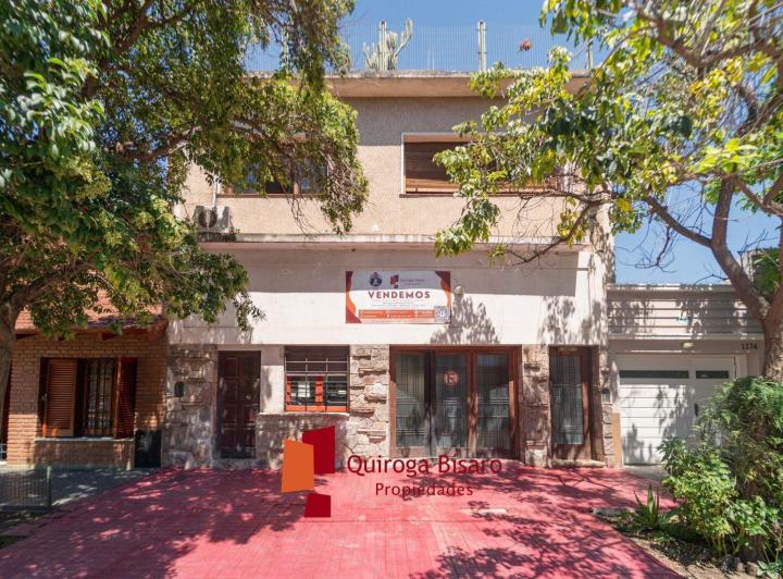 Casa · 346m² · 11 Ambientes · 5 Cocheras