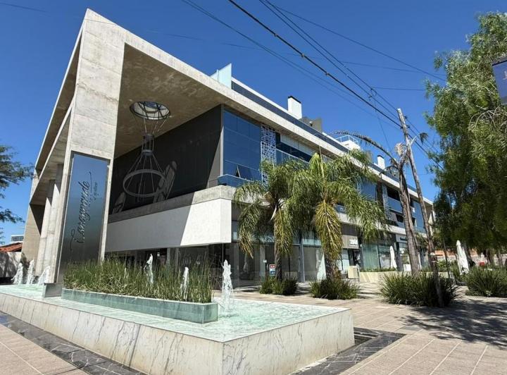 Departamento · 175ha · 3 Ambientes · 2 Cocheras