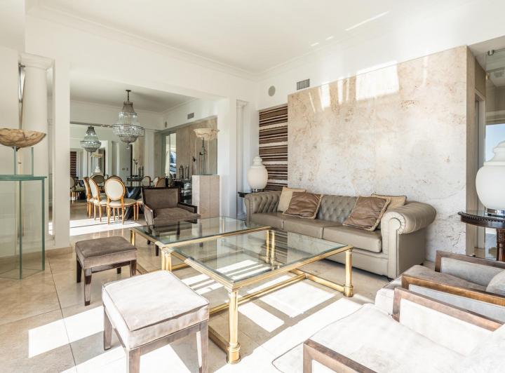 Departamento · 226m² · 4 Ambientes