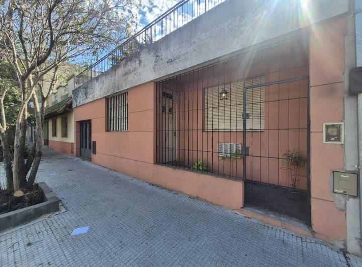Casa · 140m² · 3 Ambientes · 1 Cochera
